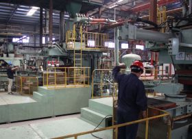 AMFⅢ-08L自動化水平造型線